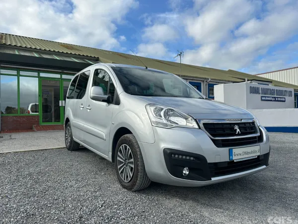 Peugeot Partner Tepee MPV, Diesel, 2019, Silver
