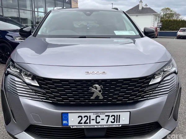 Peugeot 3008 MPV, Diesel, 2022, Grey