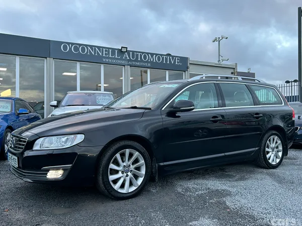 Volvo V70 Estate/Jeep, Diesel, 2016, Black