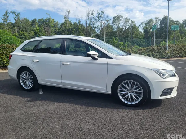 SEAT Leon Estate, Diesel, 2020, White