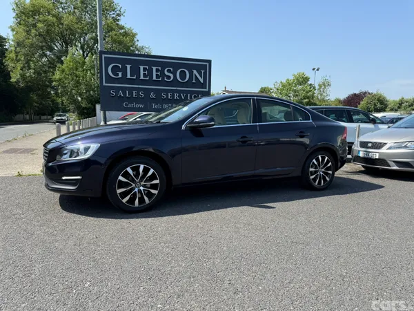 Volvo S60 Saloon, Diesel, 2018, Blue