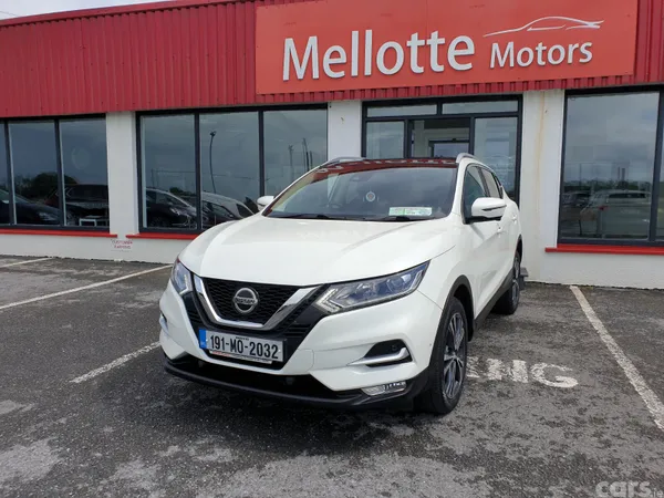 Nissan Qashqai Hatchback, Diesel, 2019, White