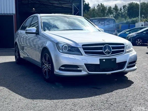 Mercedes-Benz 220 Saloon, Petrol, 2014, Silver