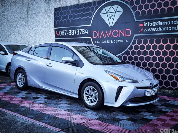 Toyota Prius Hatchback, Petrol, 2020, Silver