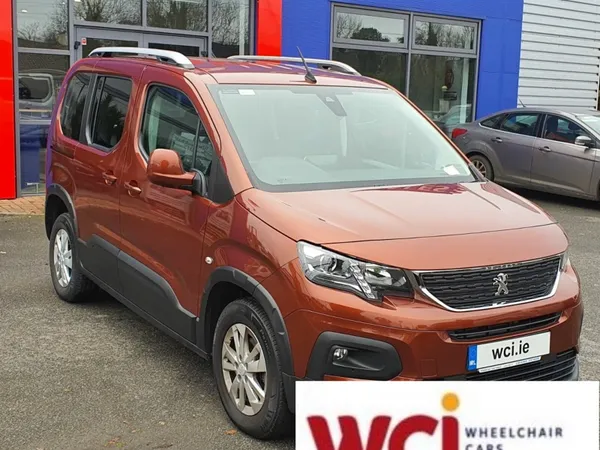 Peugeot Rifter MPV, Diesel, 2021, Brown