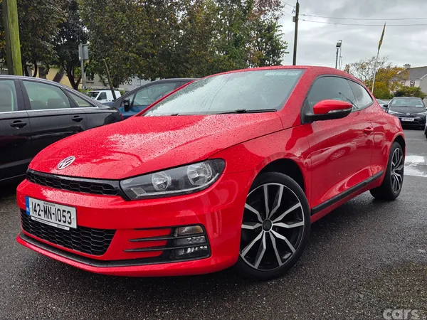 Volkswagen Scirocco Hatchback, Diesel, 2014, Red