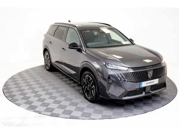 Peugeot 5008 SUV, Petrol Hybrid, 2026, Grey