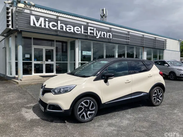 Renault Captur Hatchback, Diesel, 2015, Yellow
