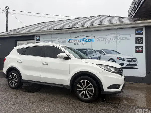 DFSK Glory 580 SUV, Petrol, 2024, White