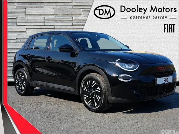 Fiat 600 Hatchback, Electric, 2025, Black