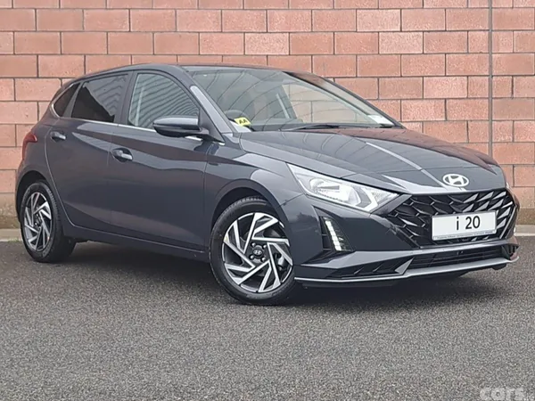 Hyundai i20 Hatchback, Petrol, 2027, Grey