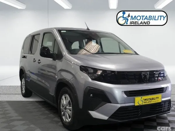 Peugeot Rifter MPV, Diesel, 2026, Grey