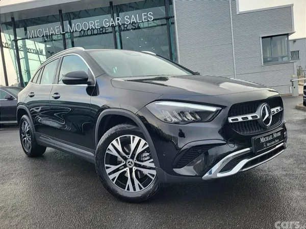 Mercedes-Benz GLA SUV, Petrol, 2027, Black