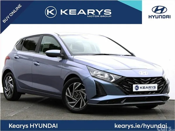 Hyundai i20 Hatchback, Petrol, 2027, Blue