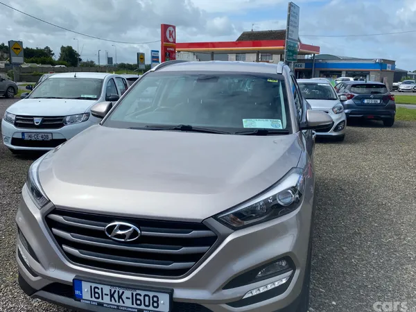 Hyundai Tucson SUV, Diesel, 2016, White