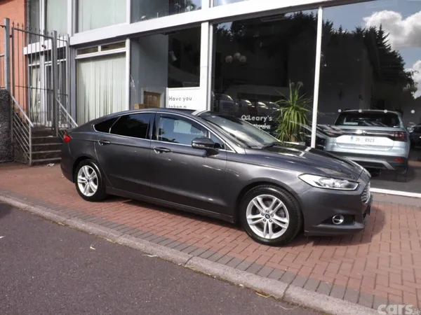 Ford Mondeo Hatchback, Diesel, 2018, Grey