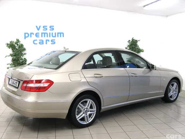 Mercedes-Benz E-Class Saloon, Diesel, 2013, Gold