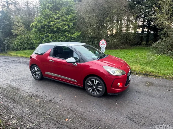 Citroen DS 3 Hatchback, Petrol, 2016, Red
