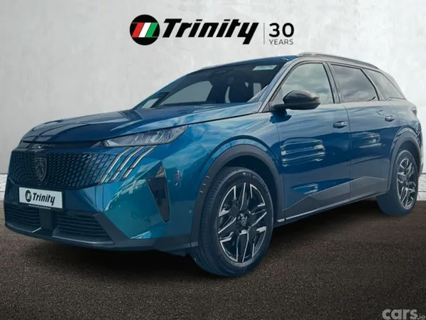 Peugeot 5008 SUV, Petrol Hybrid, 2026, Blue