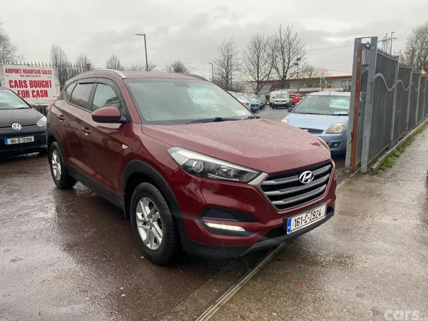 Hyundai Tucson SUV, Diesel, 2016, Red