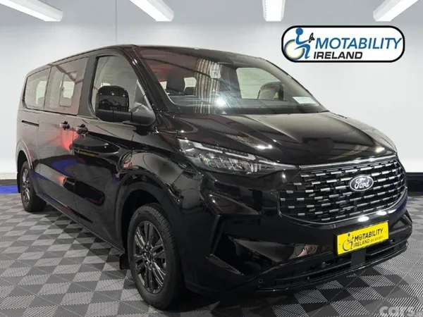Ford Tourneo Custom MPV, Diesel, 2026, Black