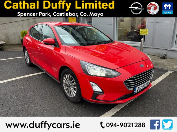 Ford Focus Hatchback, Petrol, 2020, Red