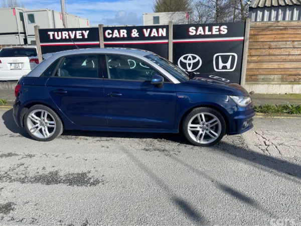 Audi A1 Hatchback, Petrol, 2013, Blue