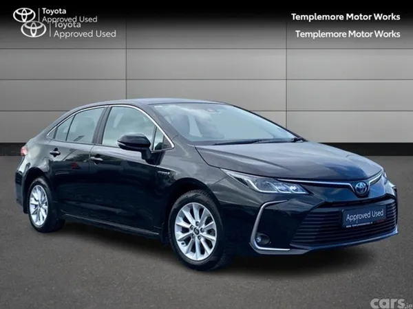 Toyota Corolla Saloon, Petrol Hybrid, 2022, Black