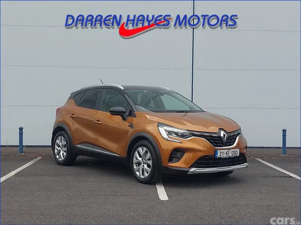 Renault Captur Hatchback, Petrol, 2021, Orange