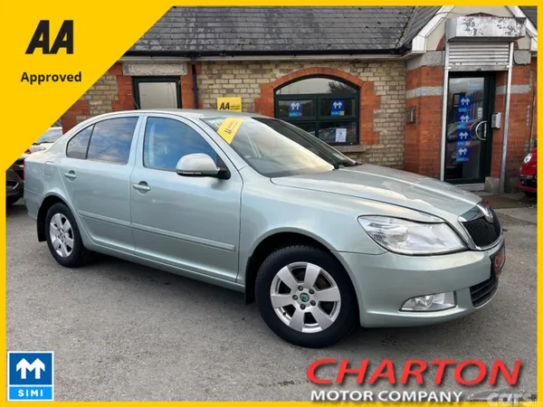 Skoda Octavia Hatchback, Diesel, 2012, Green
