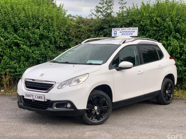 Peugeot 2008 Hatchback, Diesel, 2015, White