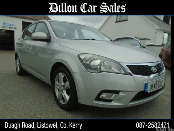 Kia Ceed Hatchback, Diesel, 2010, Silver