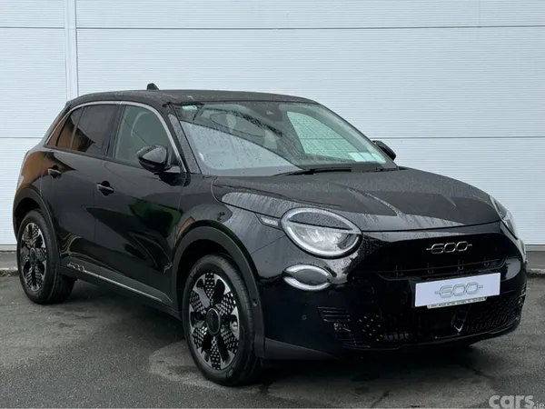 Fiat 600 SUV, Petrol Hybrid, 2026, Black