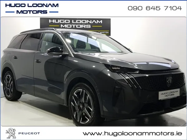 Peugeot 5008 MPV, Petrol, 2025, Grey