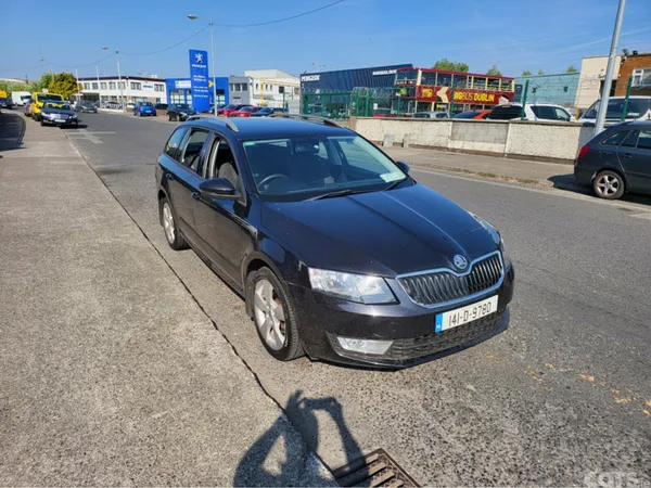 Skoda Octavia Estate, Diesel, 2014, Black
