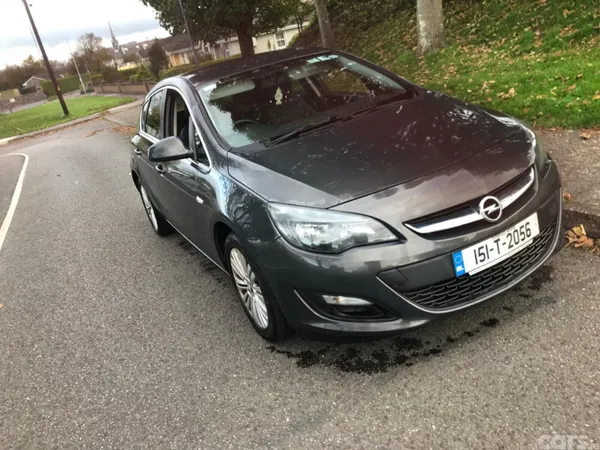 Opel Astra Hatchback, Diesel, 2015, Grey