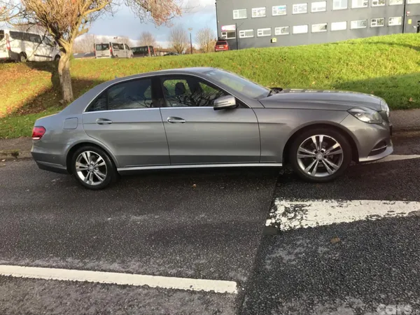 Mercedes-Benz E-Class Saloon, Diesel, 2015, Silver