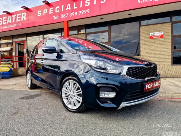 Kia Carens MPV, Diesel, 2018, Blue