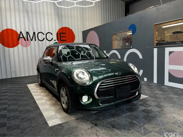 Mini Cooper Hatchback, Petrol, 2018, Green