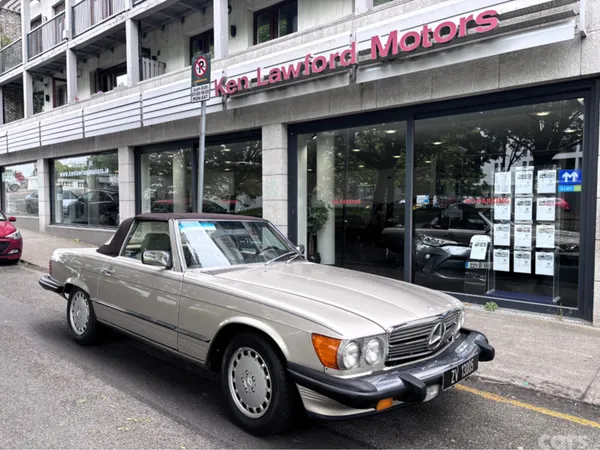 Mercedes-Benz SL-Class Coupe, Petrol, 1988, Gold