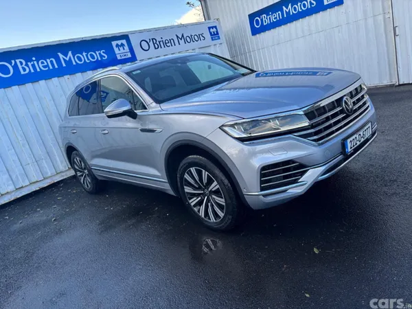 Volkswagen Touareg SUV, Petrol Plug-in Hybrid, 2022, Grey