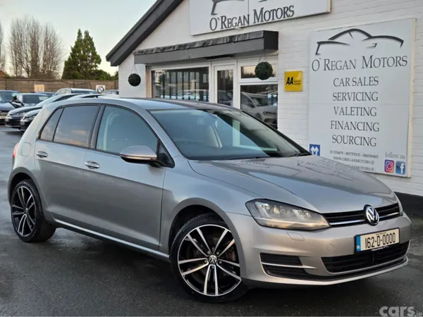 Volkswagen Golf Hatchback, Petrol, 2016, Silver