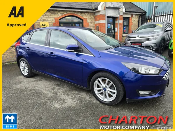 Ford Focus Hatchback, Petrol, 2016, Blue