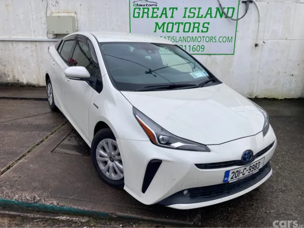 Toyota Prius Hatchback, Petrol Hybrid, 2020, White