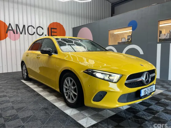 Mercedes-Benz A-Class Hatchback, Diesel, 2019, Yellow