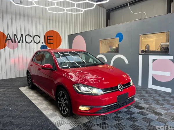 Volkswagen Golf Hatchback, Diesel, 2020, Red