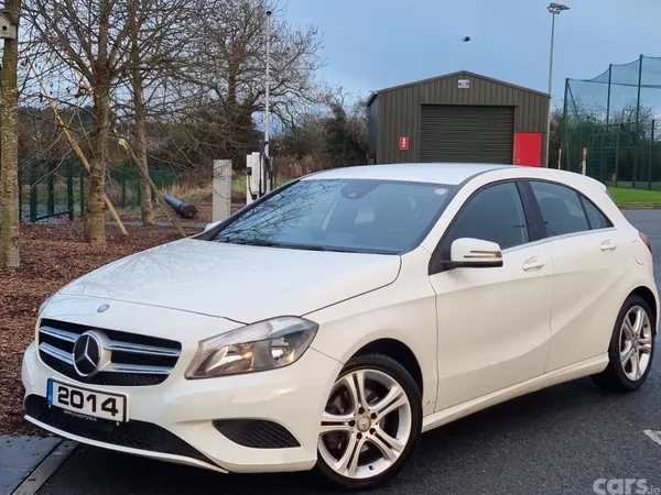Mercedes-Benz A-Class Hatchback, Petrol, 2014, White