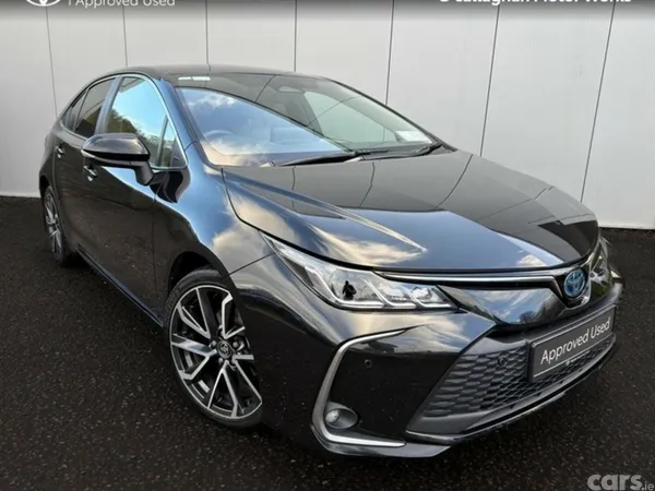 Toyota Corolla Saloon, Petrol Hybrid, 2024, Black