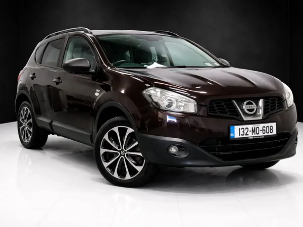 Nissan Qashqai Hatchback, Diesel, 2013, Black