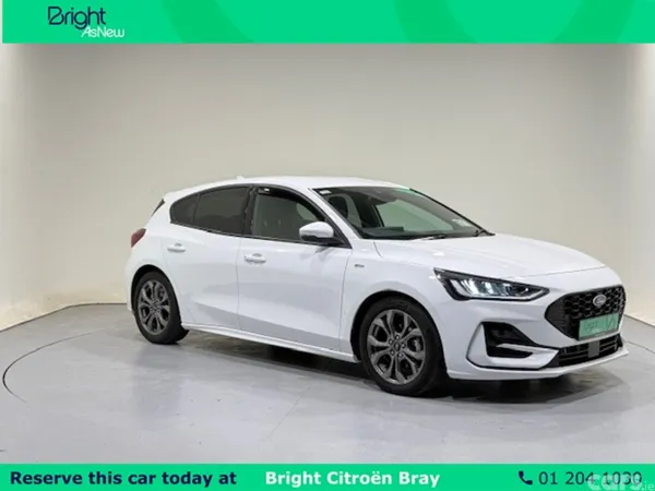 Ford Focus Hatchback, Petrol, 2024, White
